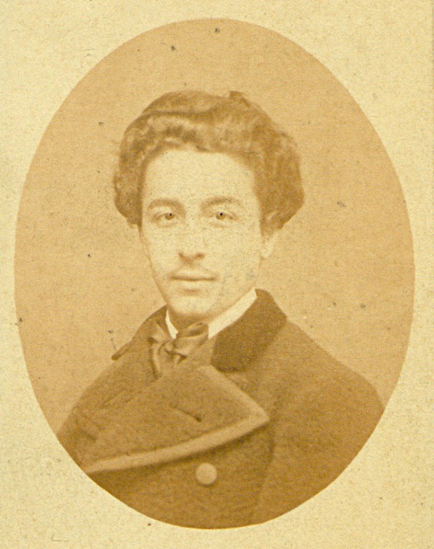 Retrato do jovem Alfredo Bensaúde