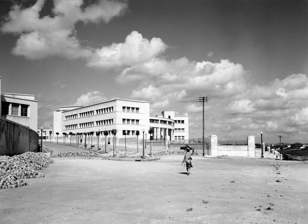Instituto Nacional de Estatística durante a sua construção